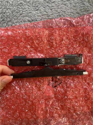 P1080383-416 ZD620D 300dpi printhead with bracket